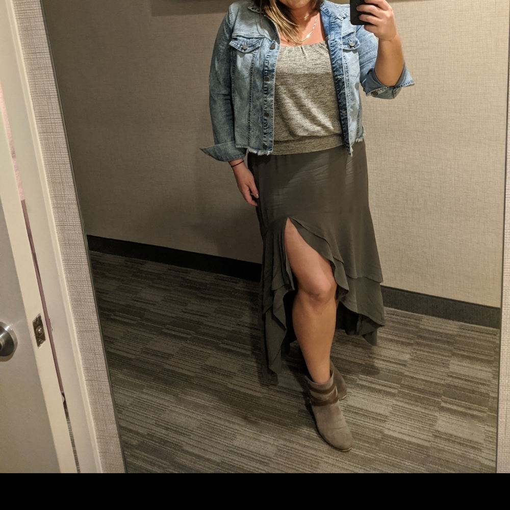 NWT Express High Waist High Low Skirt